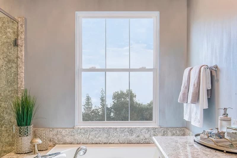 Coronado series — Single-Hung