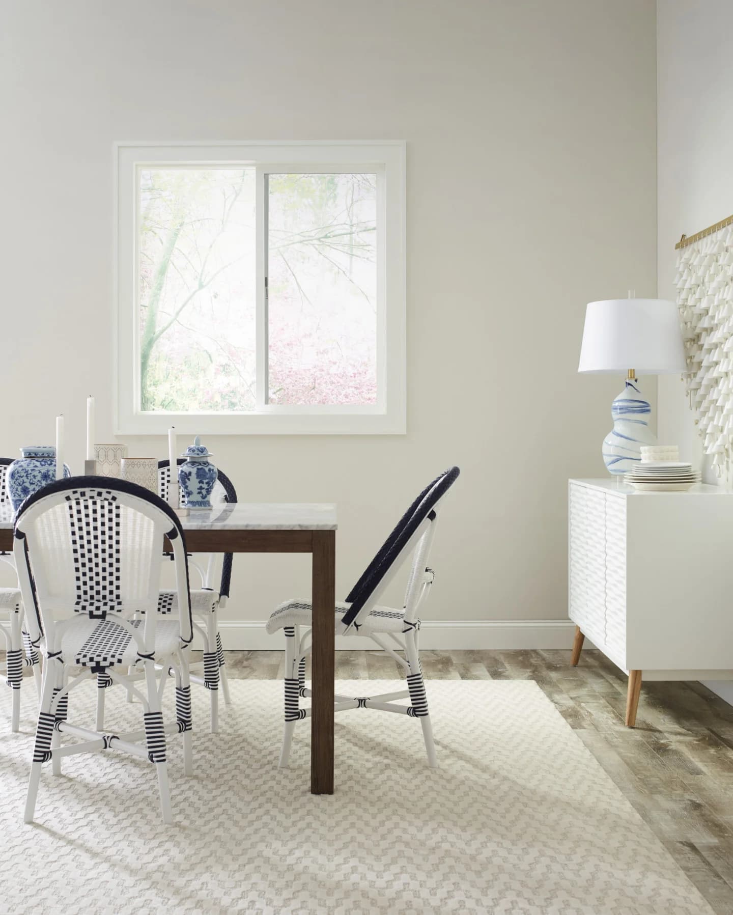 V-2500 Builders™ Vinyl series — Sliding