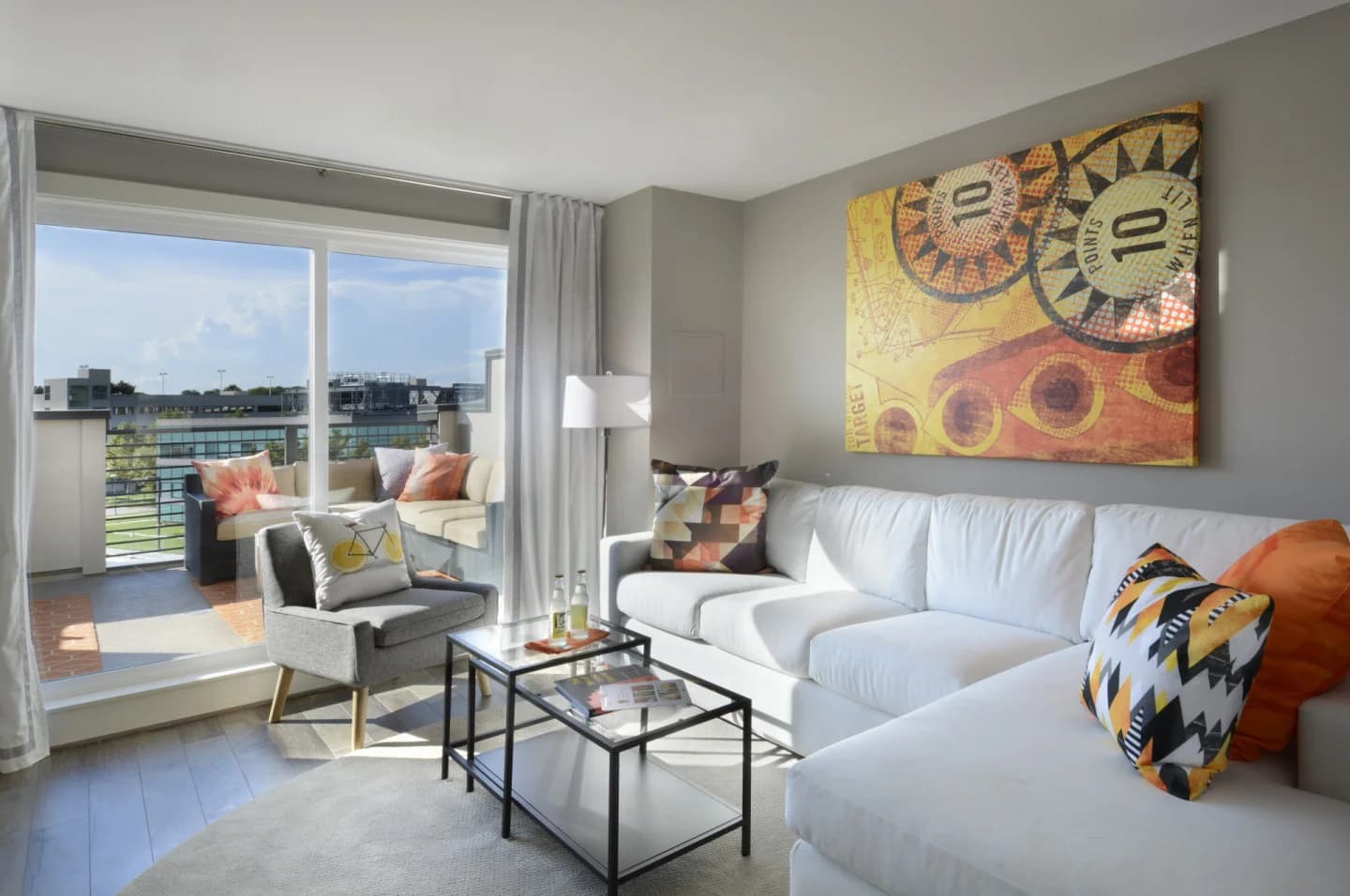 V-4500 Premium™ Vinyl series — Sliding