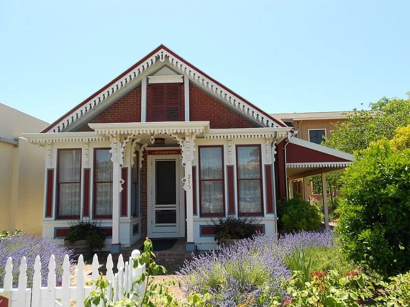 Why homeowners choose window replacement in Cloverdale